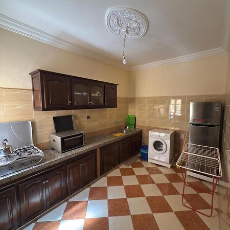 Residence Dikre วาร์ซาเซต ภายนอก รูปภาพ