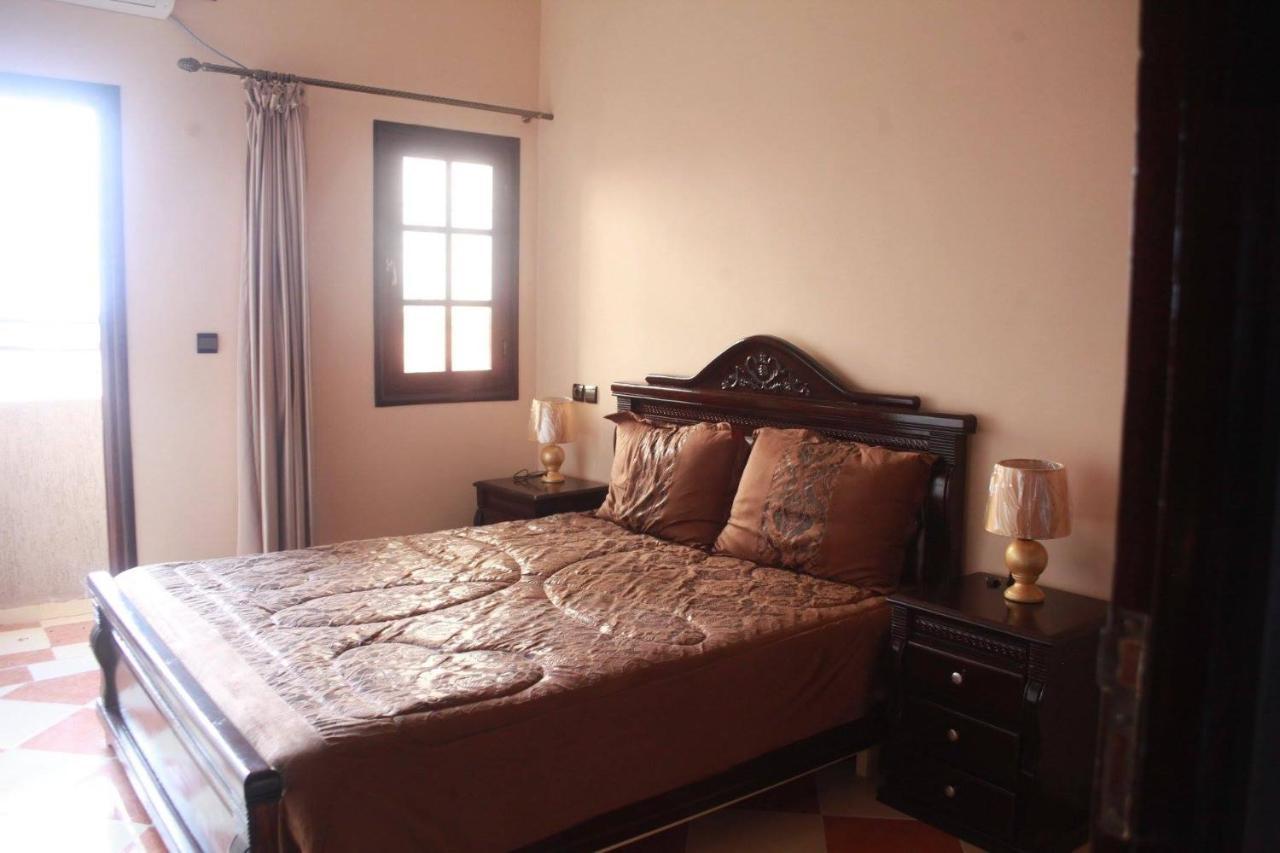 Residence Dikre วาร์ซาเซต ภายนอก รูปภาพ