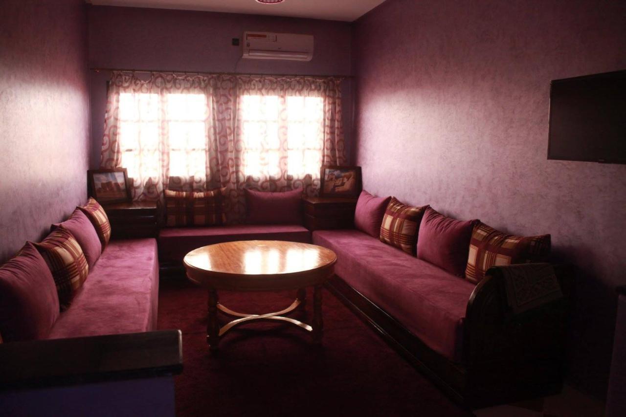 Residence Dikre วาร์ซาเซต ภายนอก รูปภาพ