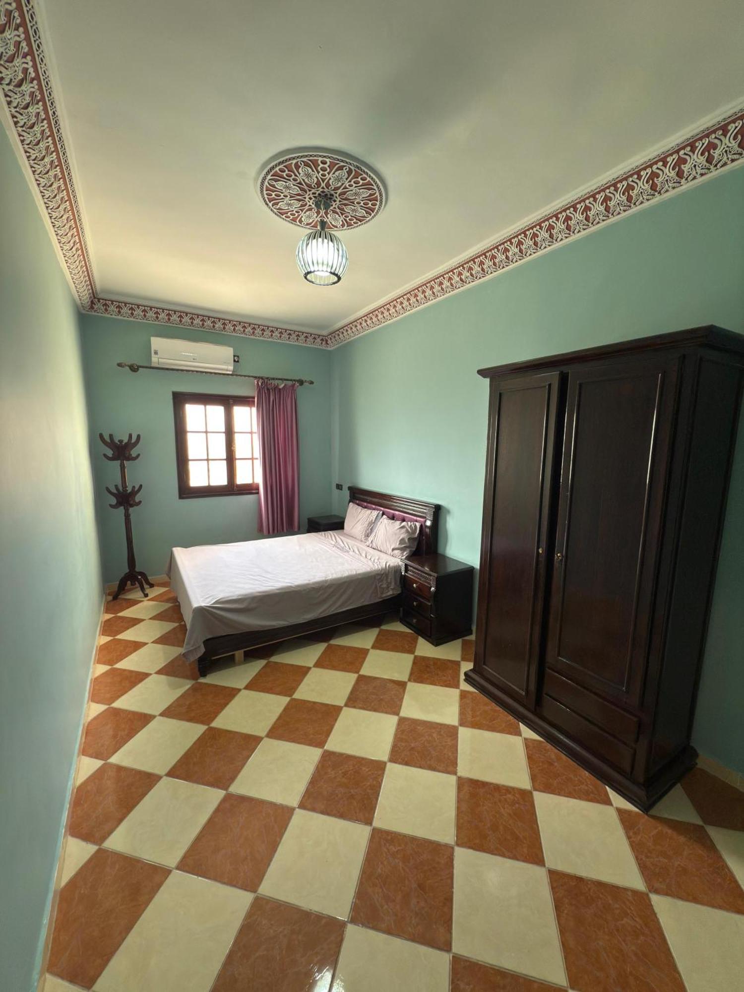 Residence Dikre วาร์ซาเซต ภายนอก รูปภาพ